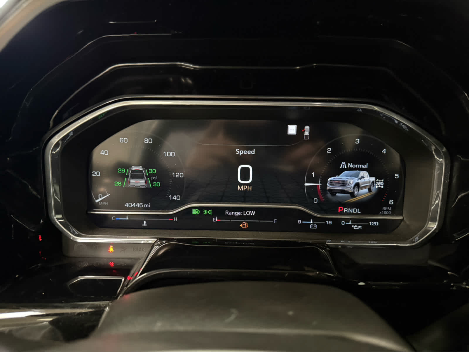 Thumbnail: 2023 GMC Sierra 1500 - 28