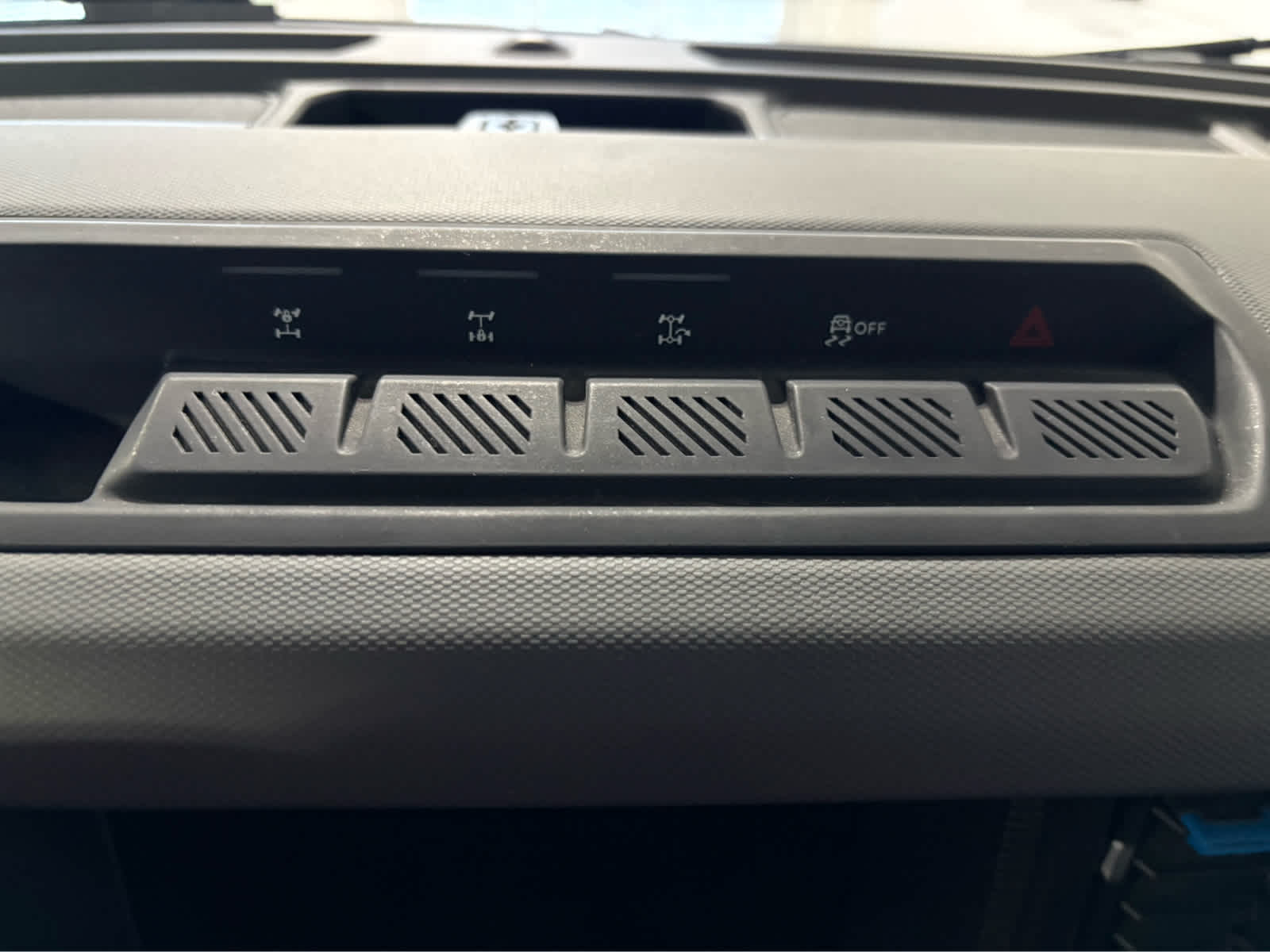 Thumbnail: 2023 Ford Bronco - 26