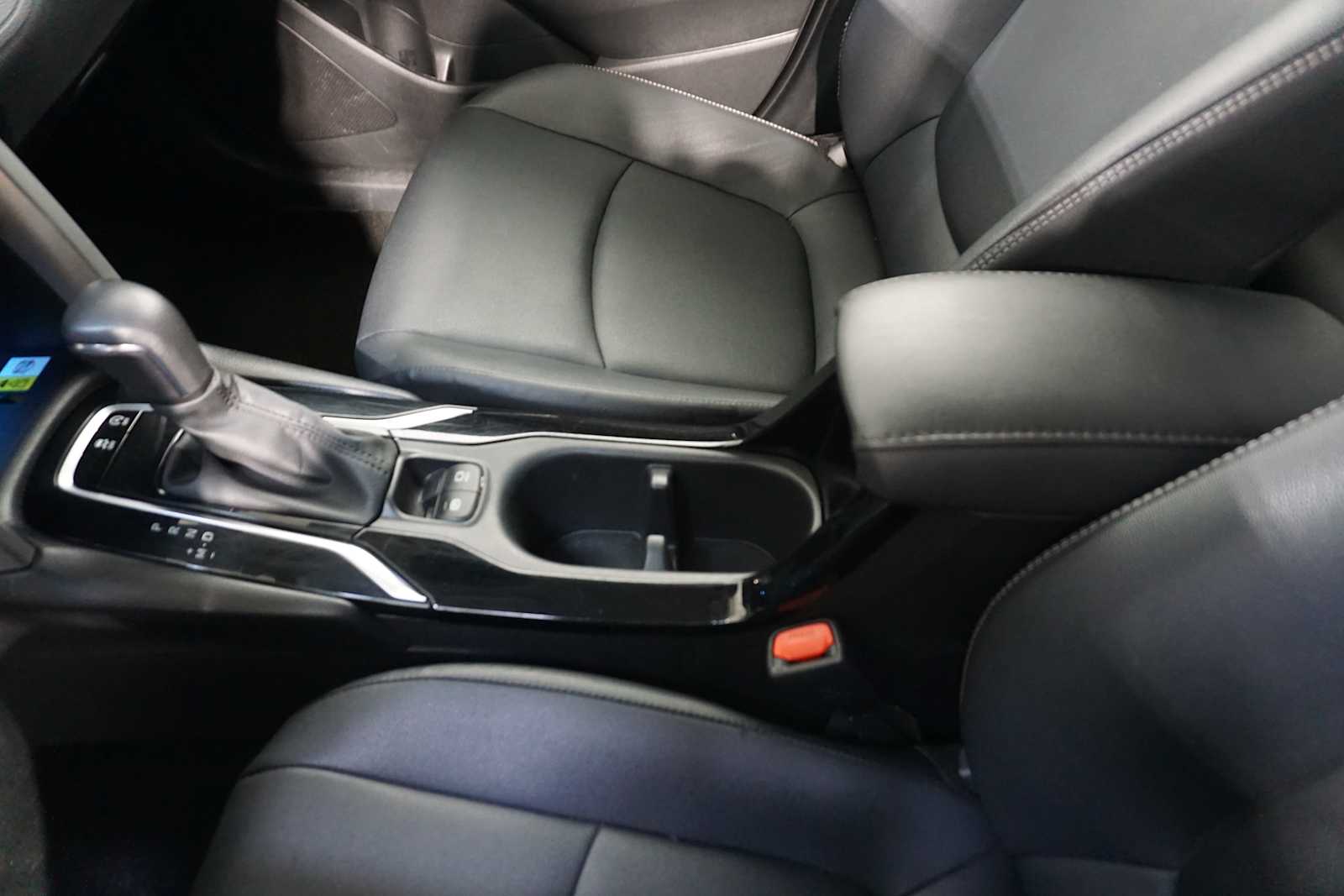 Thumbnail: 2023 Toyota Corolla Cross - 22