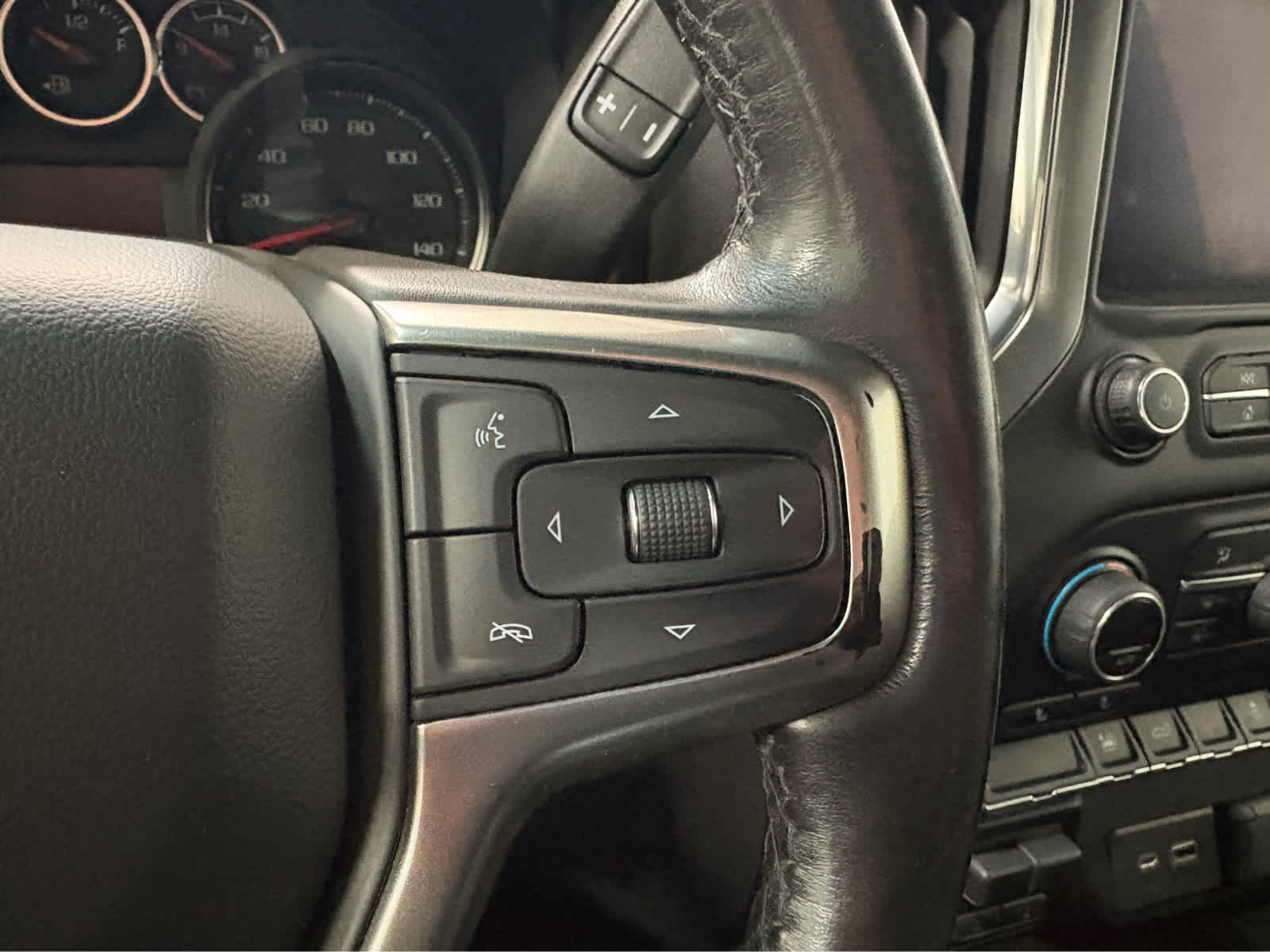 Thumbnail: 2021 Chevrolet Silverado 2500 - 19
