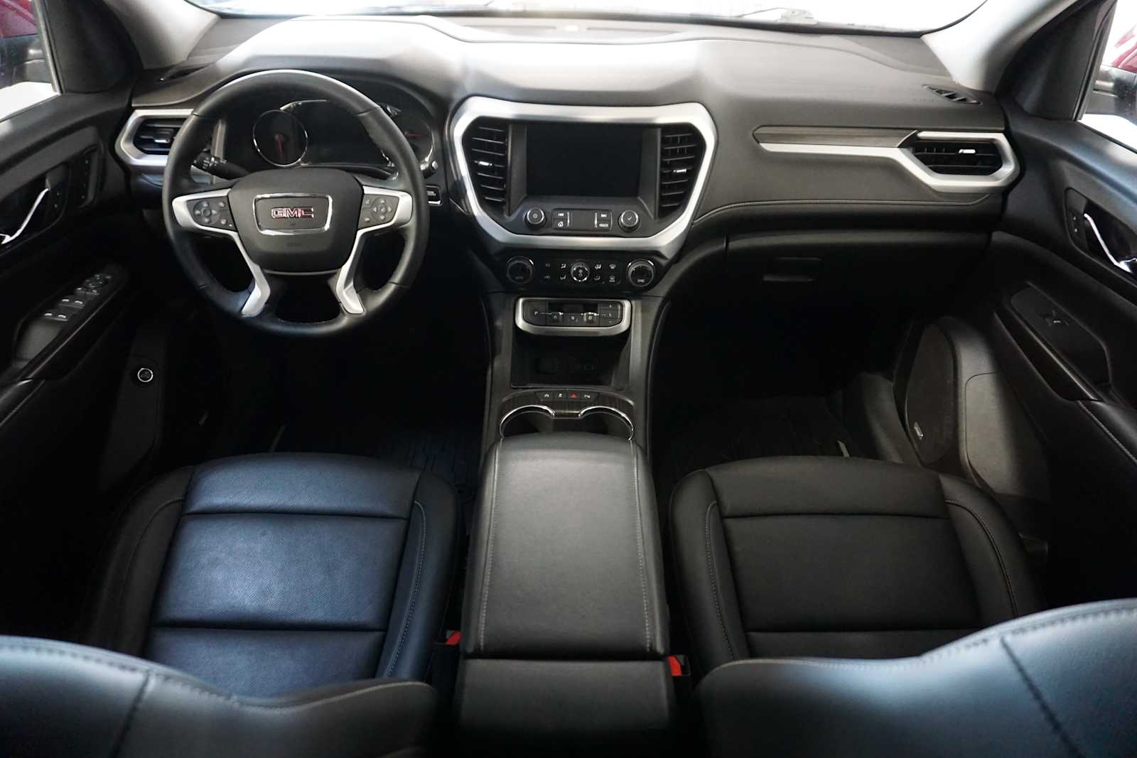 Thumbnail: 2023 GMC Acadia - 18