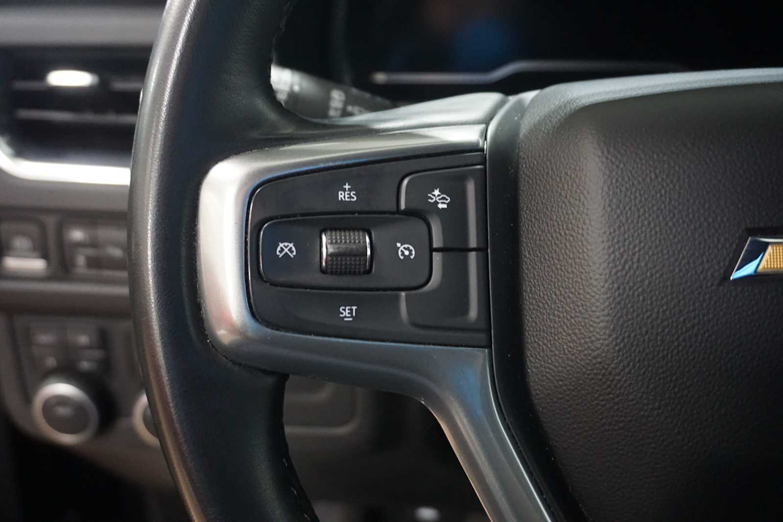 Thumbnail: 2023 Chevrolet Tahoe - 26