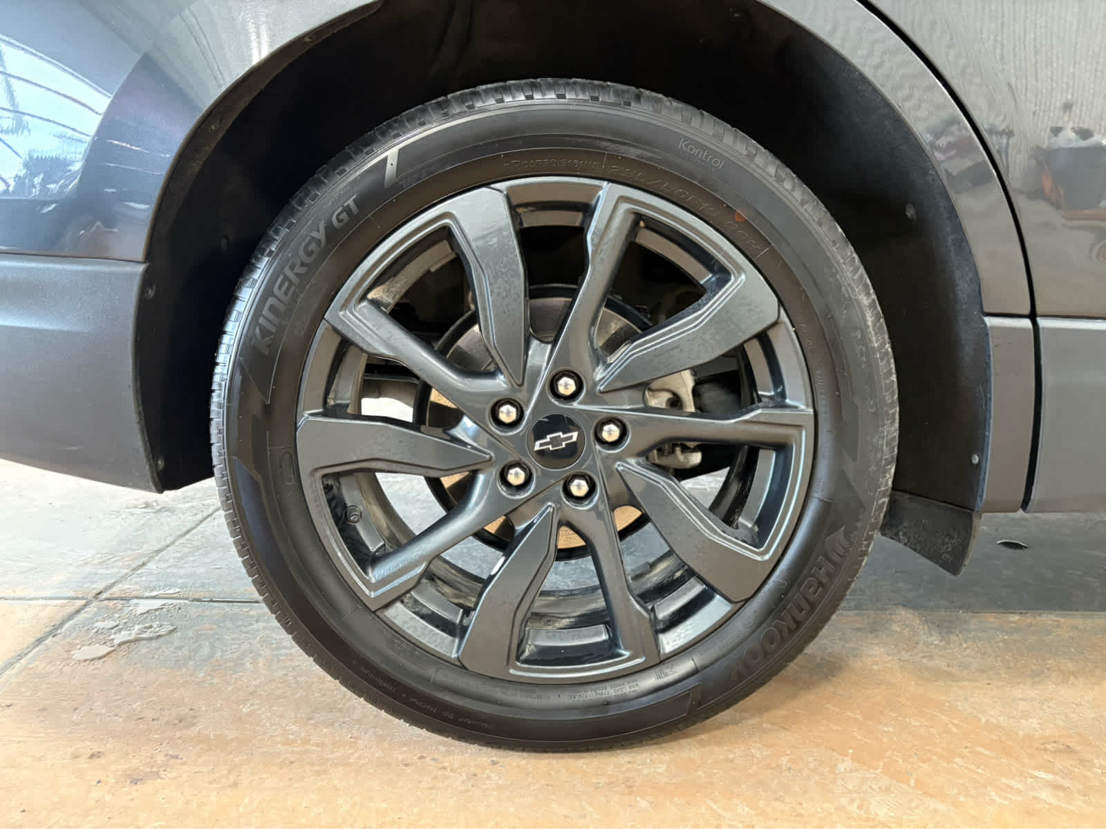 Thumbnail: 2023 Chevrolet Equinox - 8