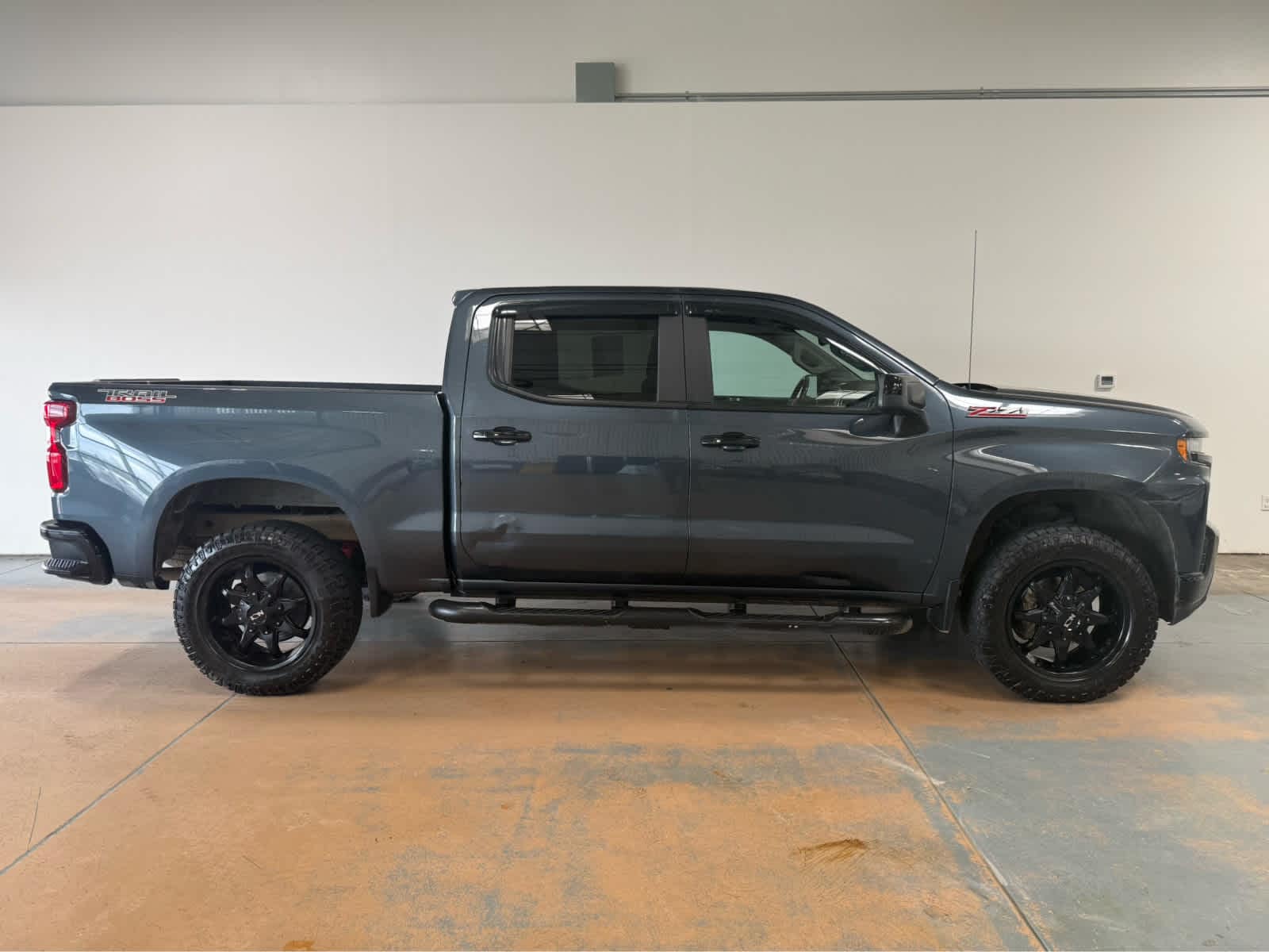 Thumbnail: 2020 Chevrolet Silverado 1500 - 6