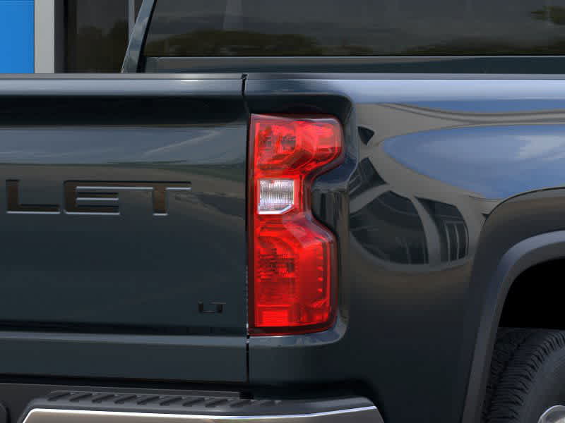 Thumbnail: 2026 Chevrolet Silverado 3500 - 11