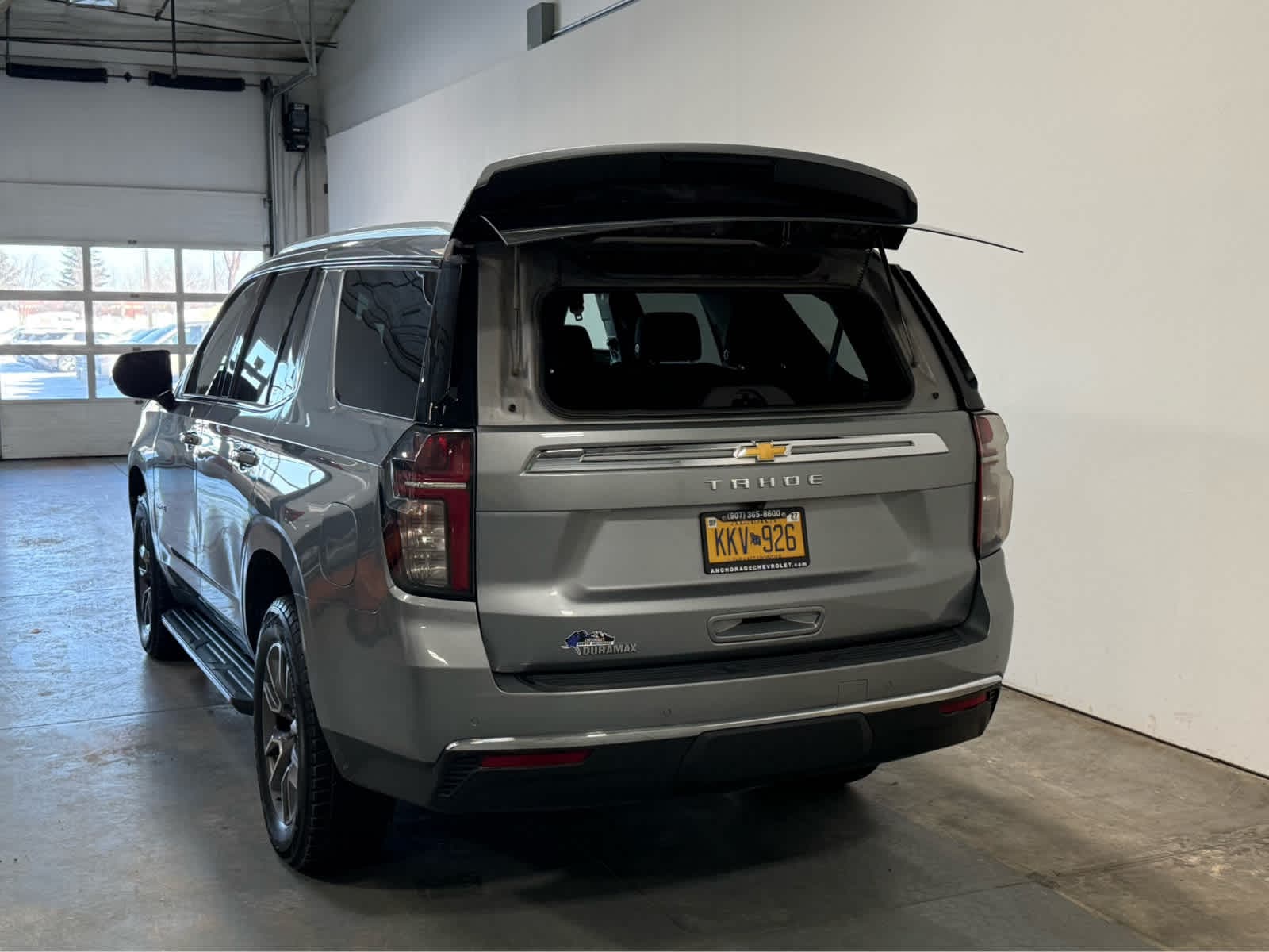 Thumbnail: 2023 Chevrolet Tahoe - 4