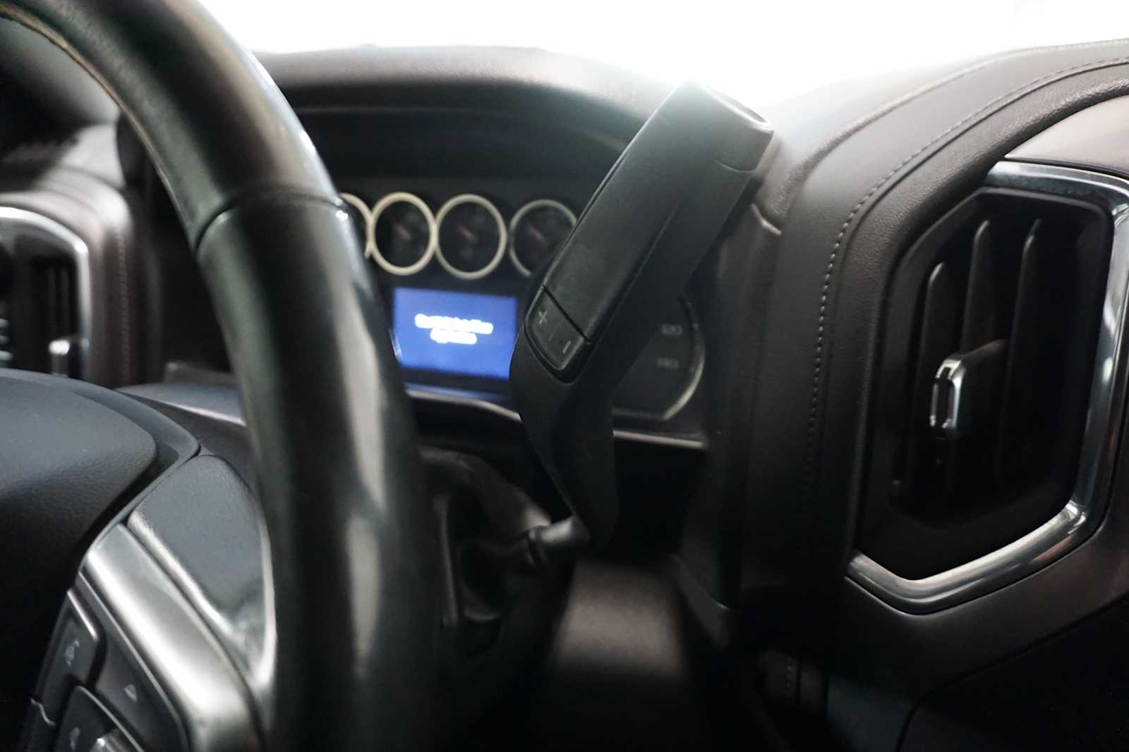 Thumbnail: 2020 Chevrolet Silverado 1500 - 25