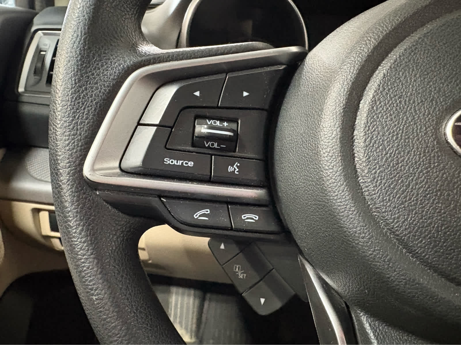 Thumbnail: 2019 Subaru Outback - 18