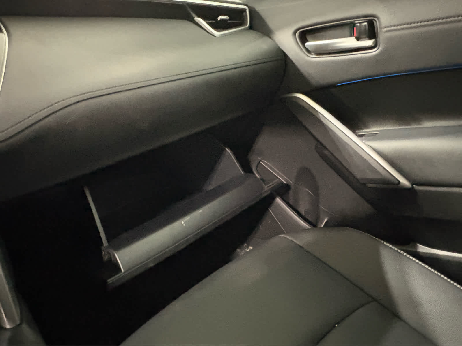 Thumbnail: 2023 Toyota Corolla Cross - 23