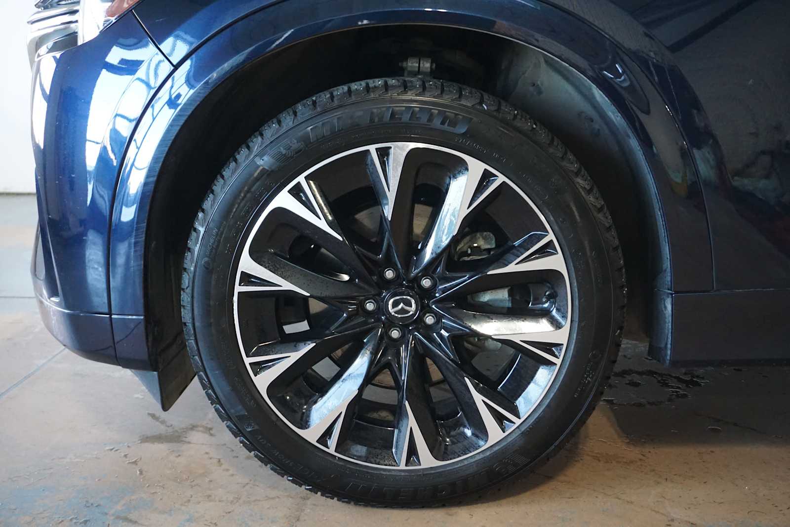 Thumbnail: 2024 Mazda CX-90 - 9