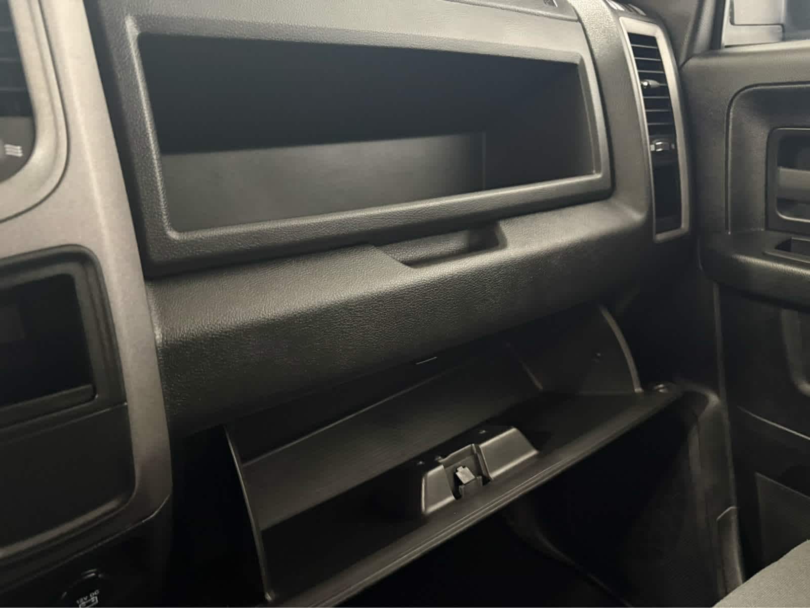 Thumbnail: 2023 RAM 1500 Classic - 23