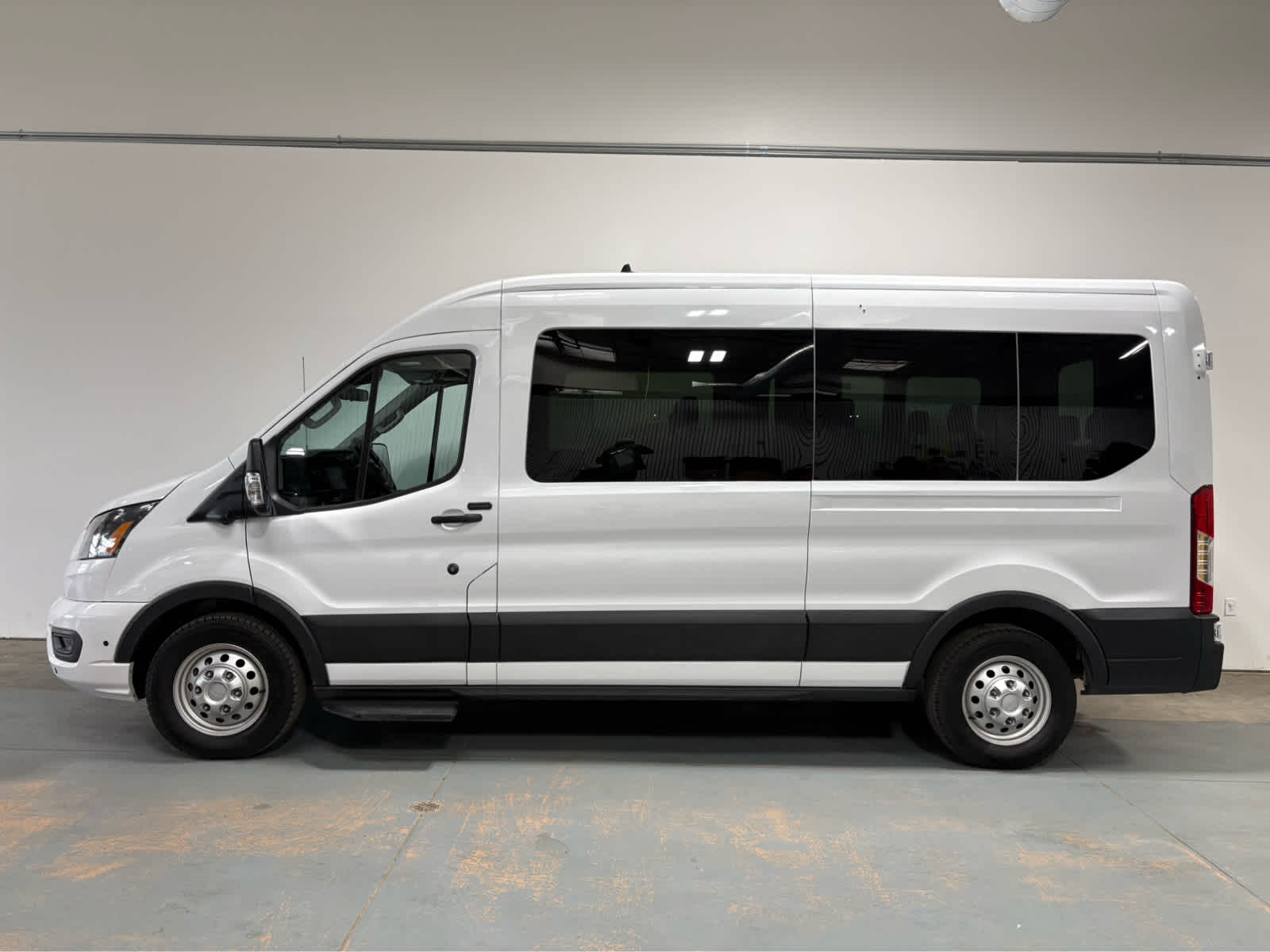 Thumbnail: 2024 Ford Econoline - 2