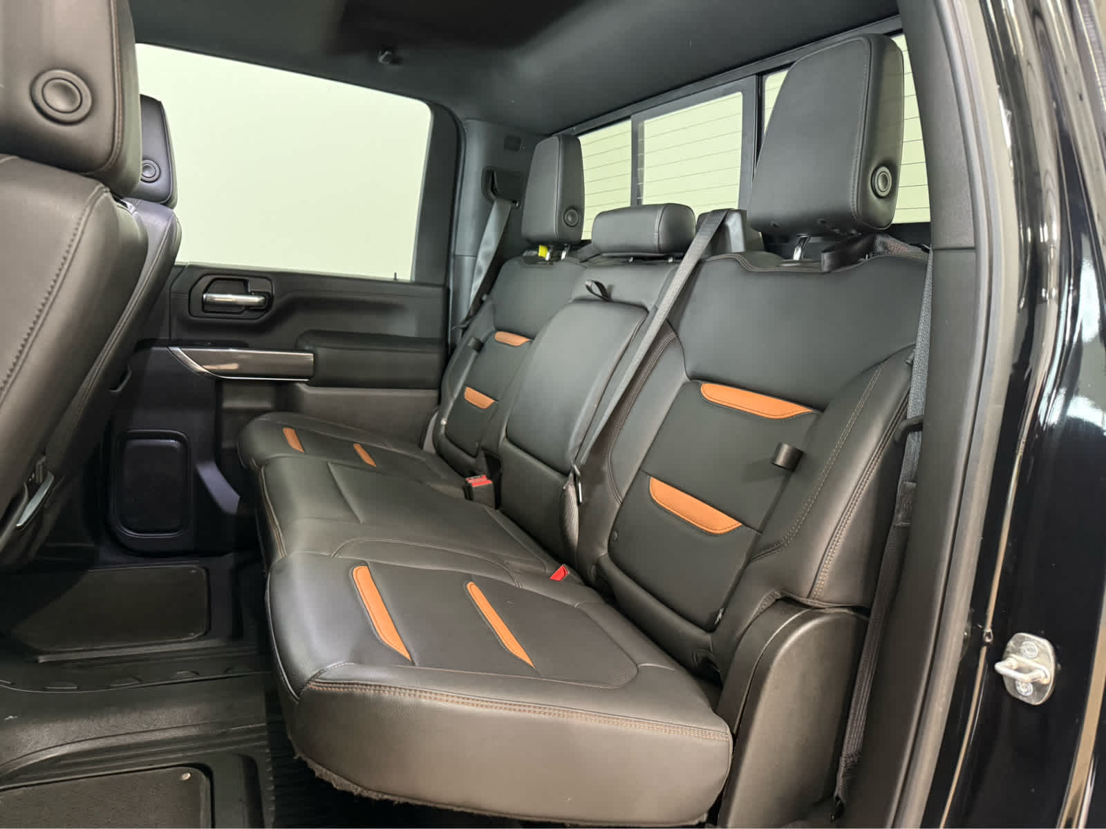 Thumbnail: 2022 GMC Sierra 3500 - 14