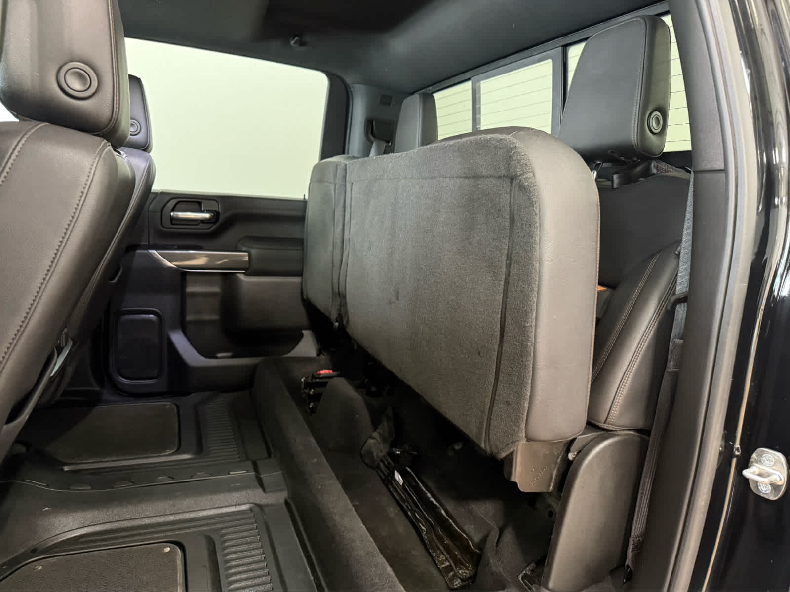 Thumbnail: 2022 GMC Sierra 3500 - 16