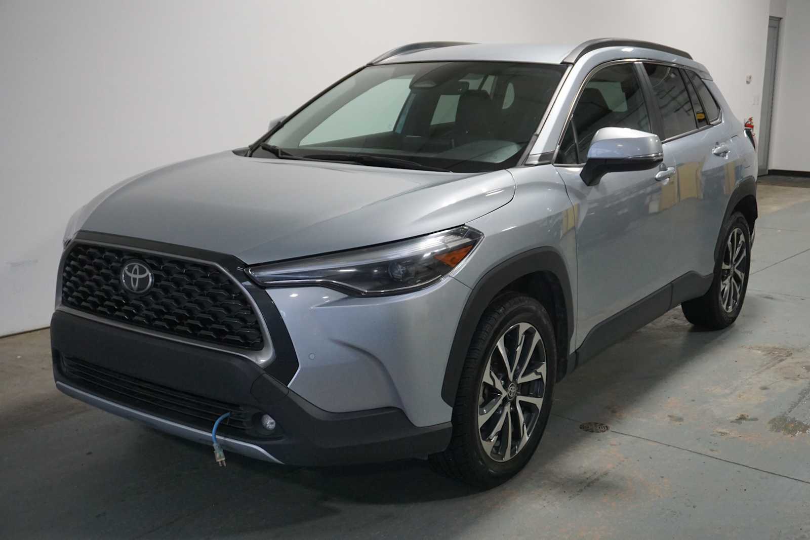 Thumbnail: 2023 Toyota Corolla Cross - 1