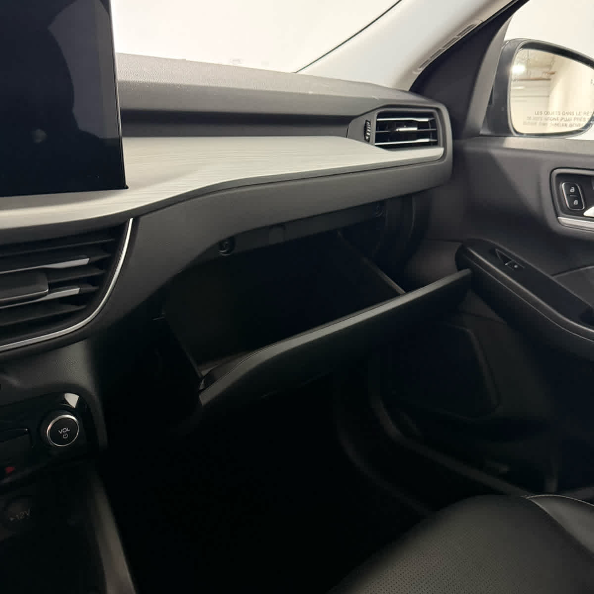 Thumbnail: 2025 Ford Escape - 21