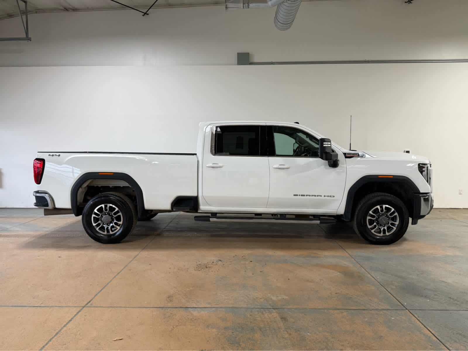 Thumbnail: 2025 GMC Sierra 3500 - 6
