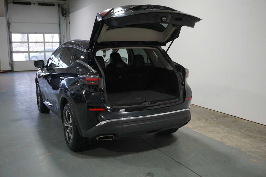 Used 2023 Nissan Murano SV SUV