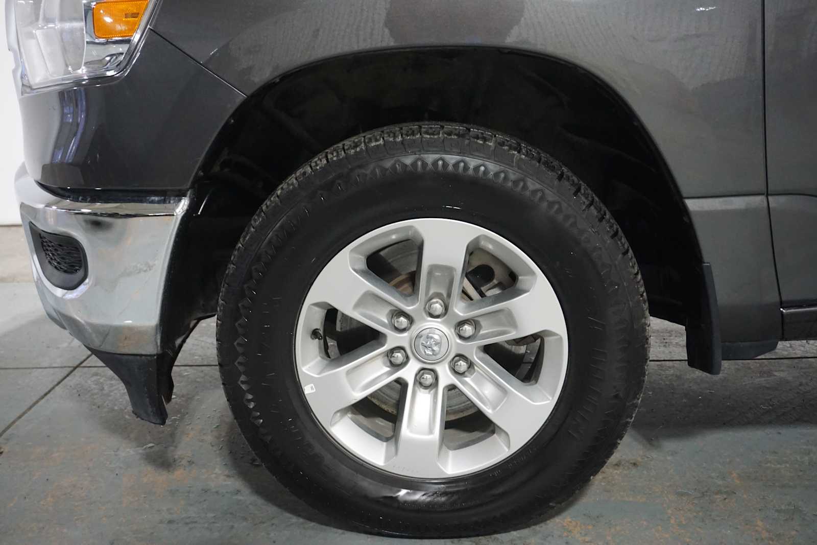 Thumbnail: 2024 RAM 1500 - 9