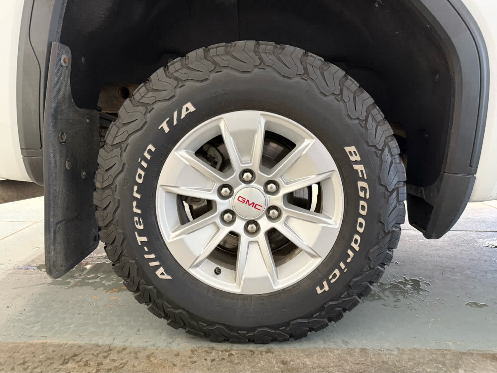 Thumbnail: 2022 GMC Sierra 1500 - 9