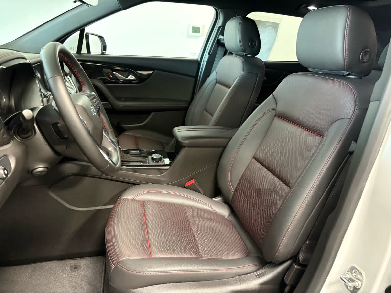 Thumbnail: 2025 Chevrolet Blazer - 13