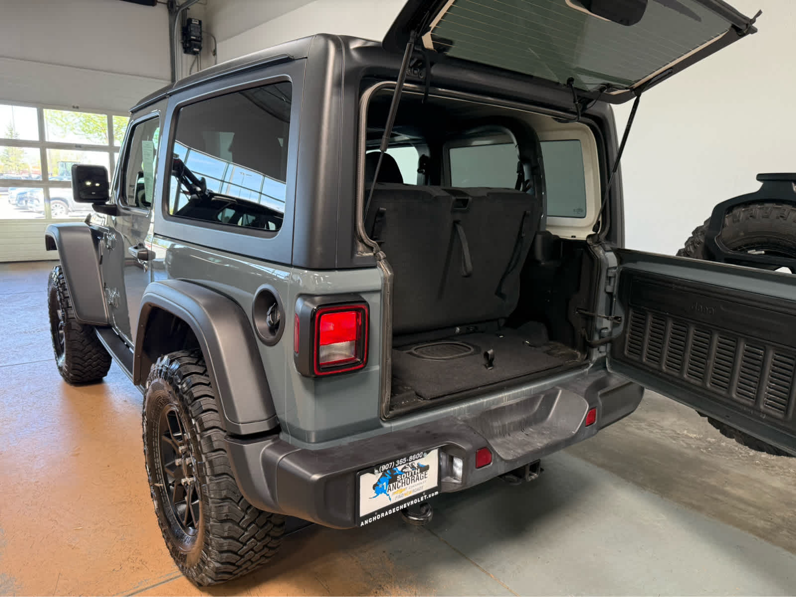 Thumbnail: 2026 Jeep Wrangler - 4