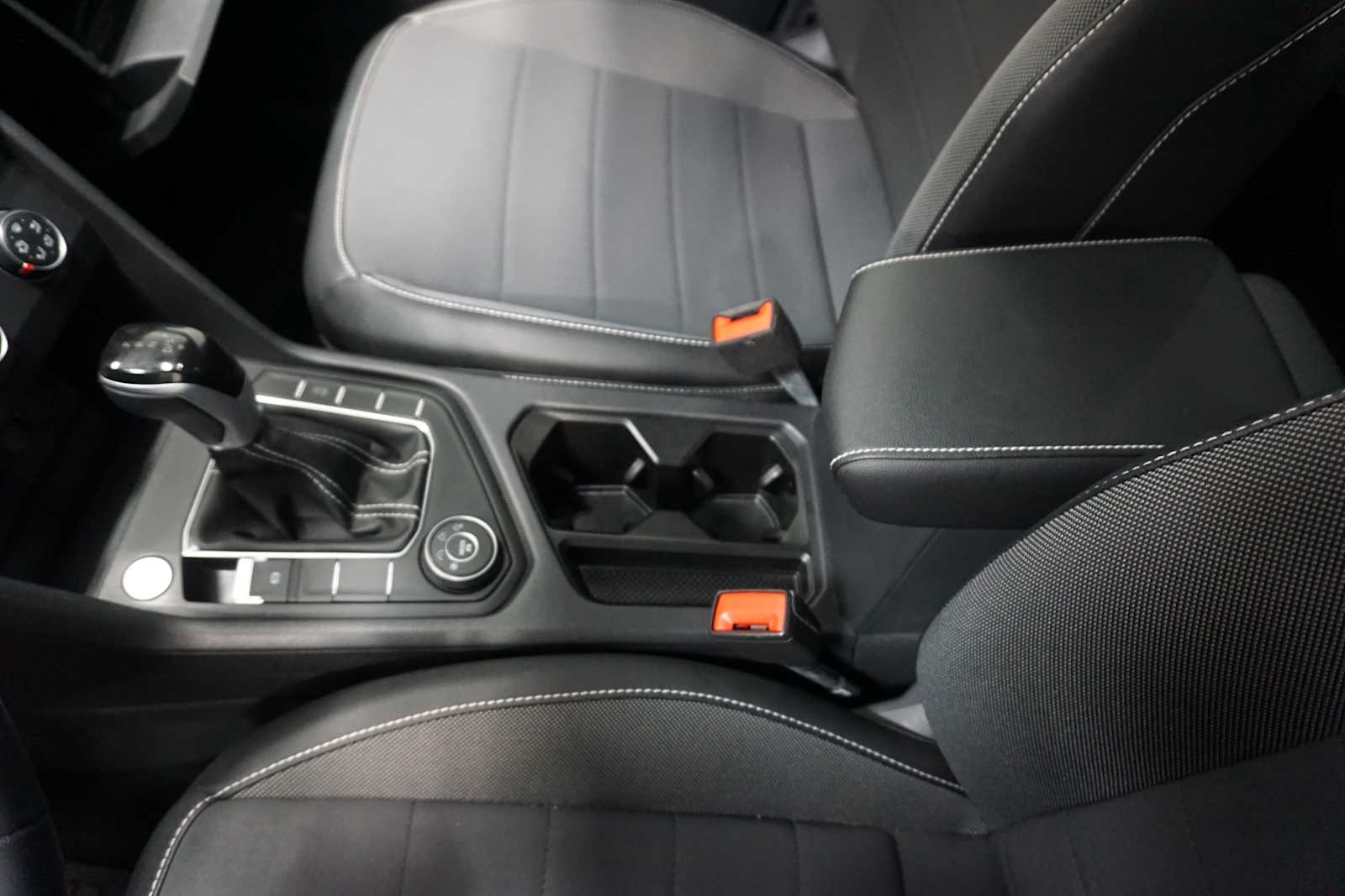2022 Volkswagen Taos SE 20