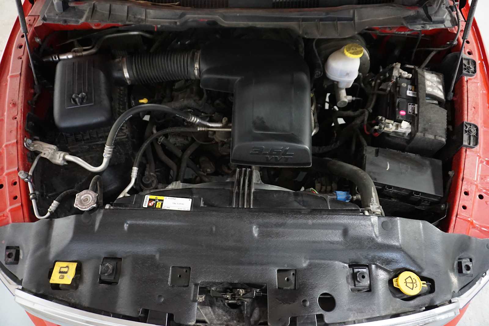 Thumbnail: 2023 RAM 1500 Classic - 12