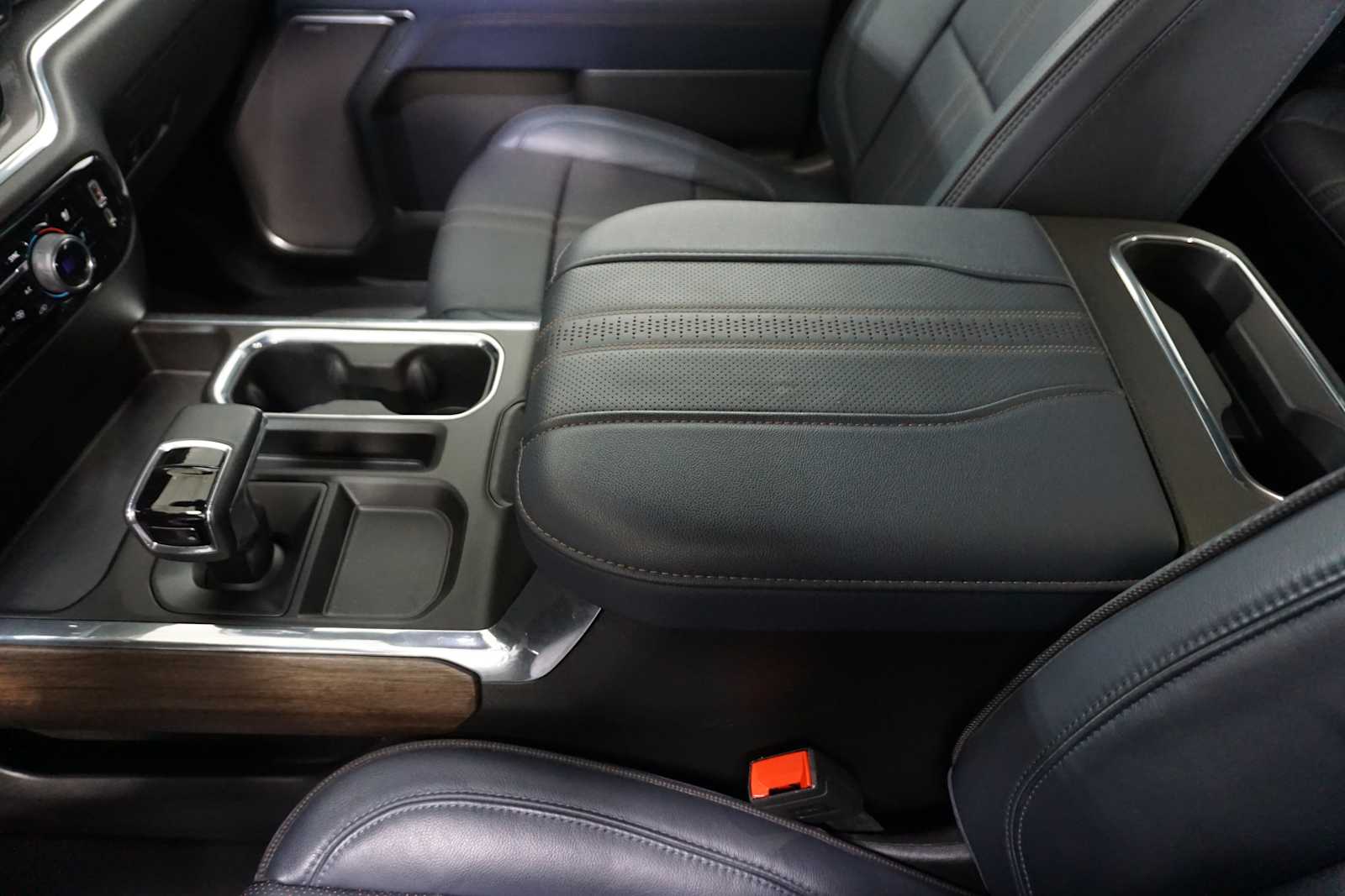 Thumbnail: 2023 Chevrolet Silverado 1500 - 21