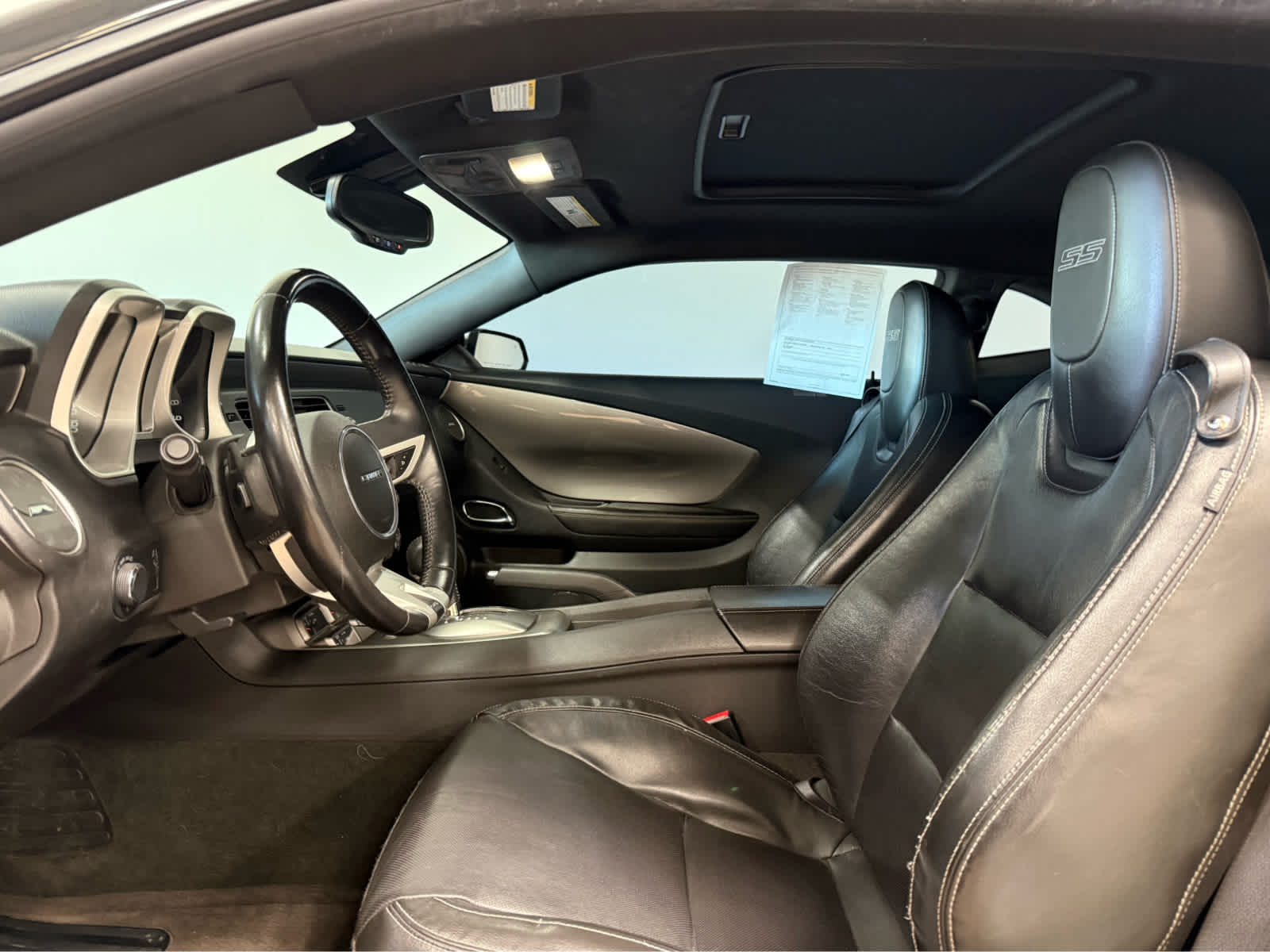 Thumbnail: 2011 Chevrolet Camaro - 13