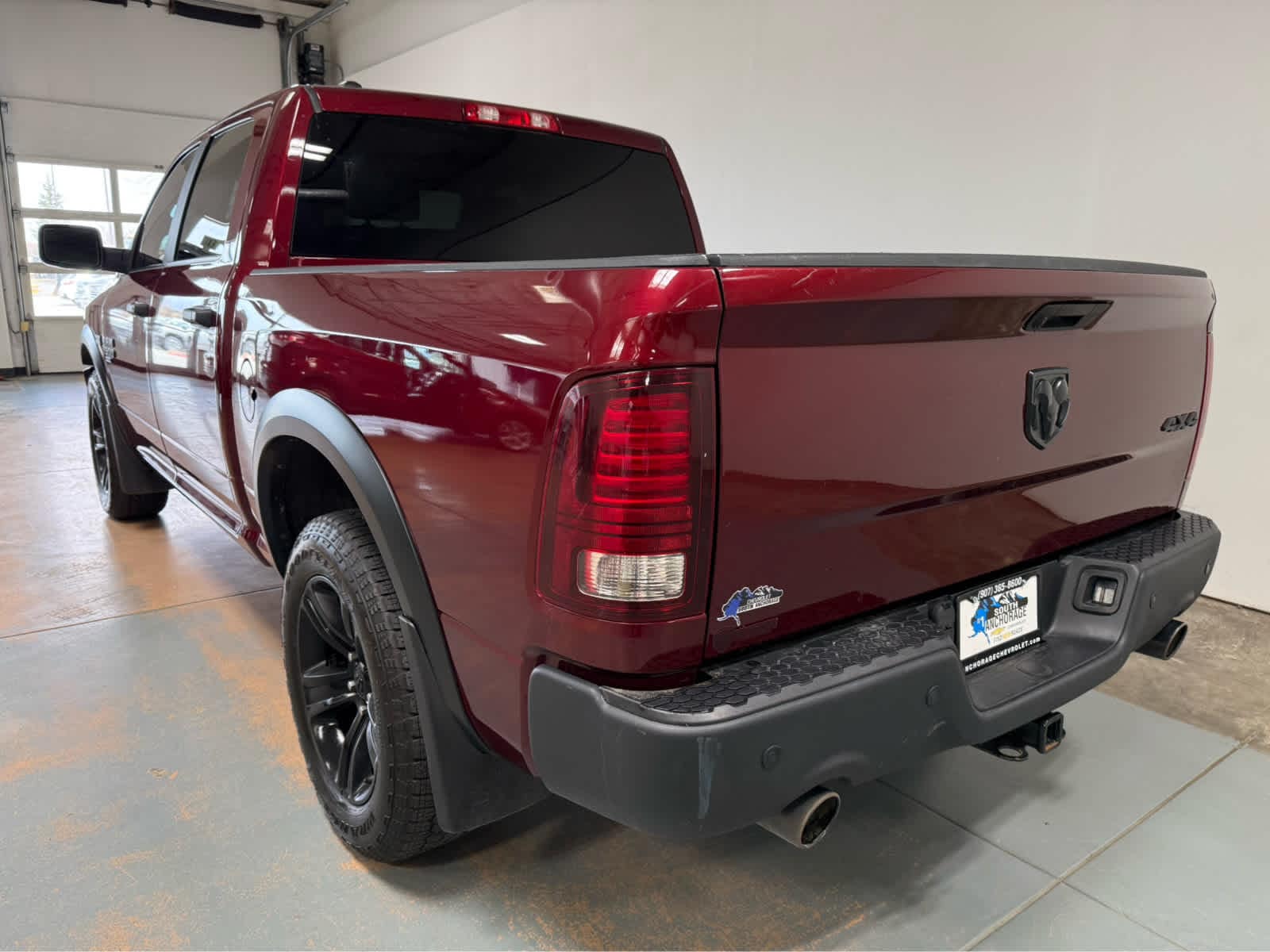 Thumbnail: 2022 RAM 1500 Classic - 3