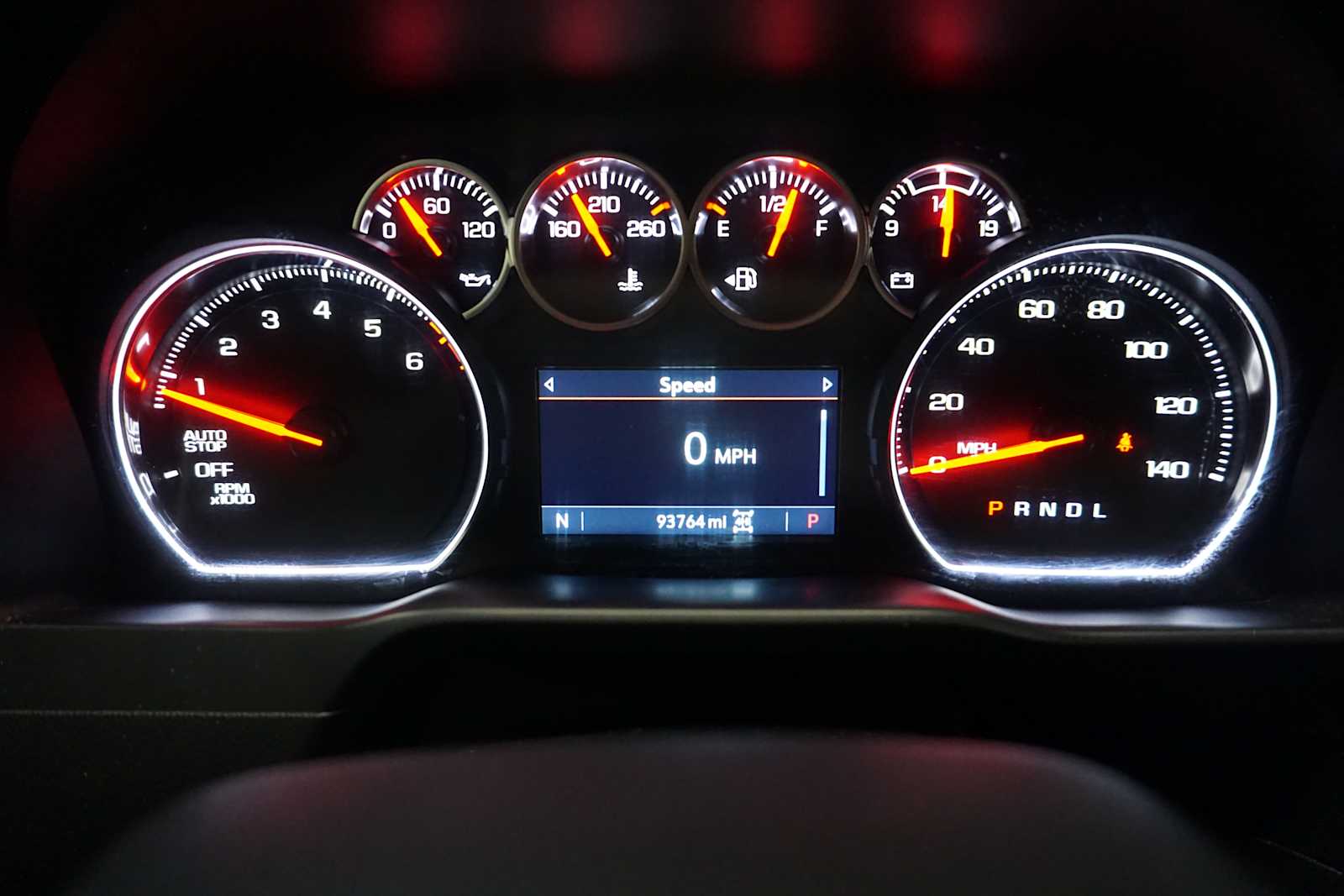 Thumbnail: 2020 Chevrolet Silverado 1500 - 29