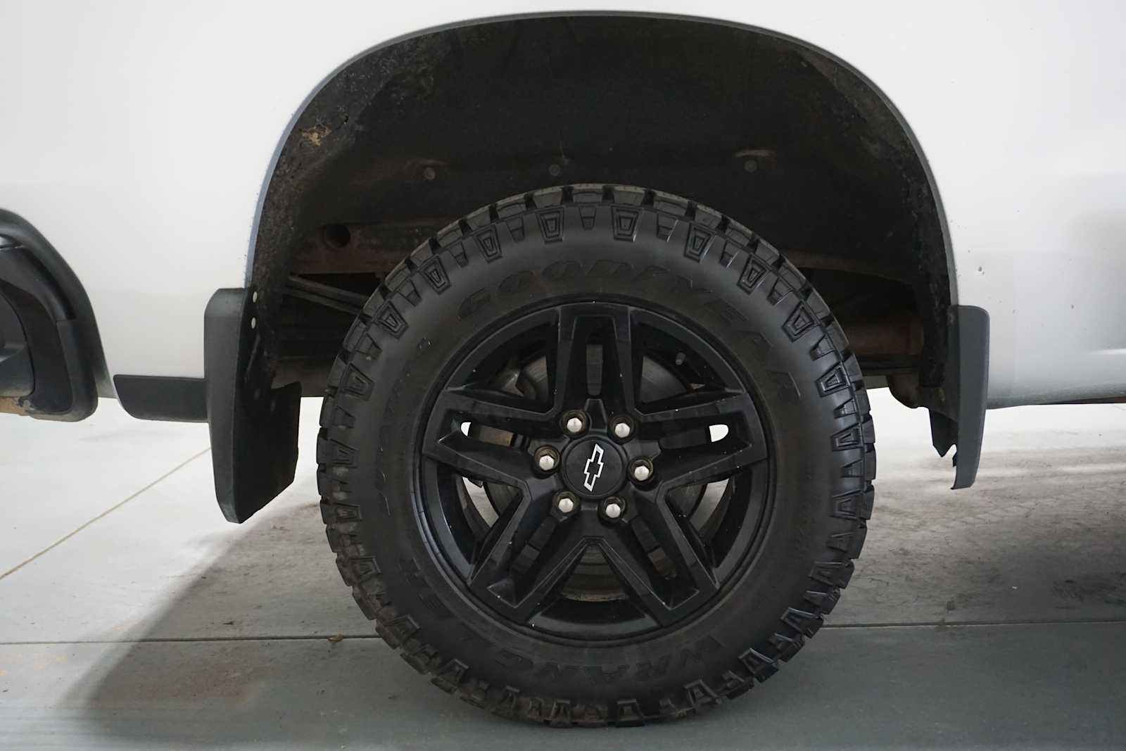 Thumbnail: 2022 Chevrolet Silverado 1500 - 10