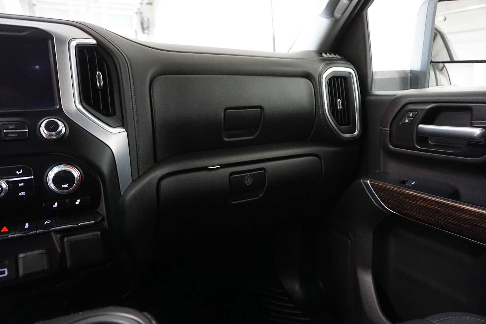 Thumbnail: 2023 GMC Sierra 2500 - 16