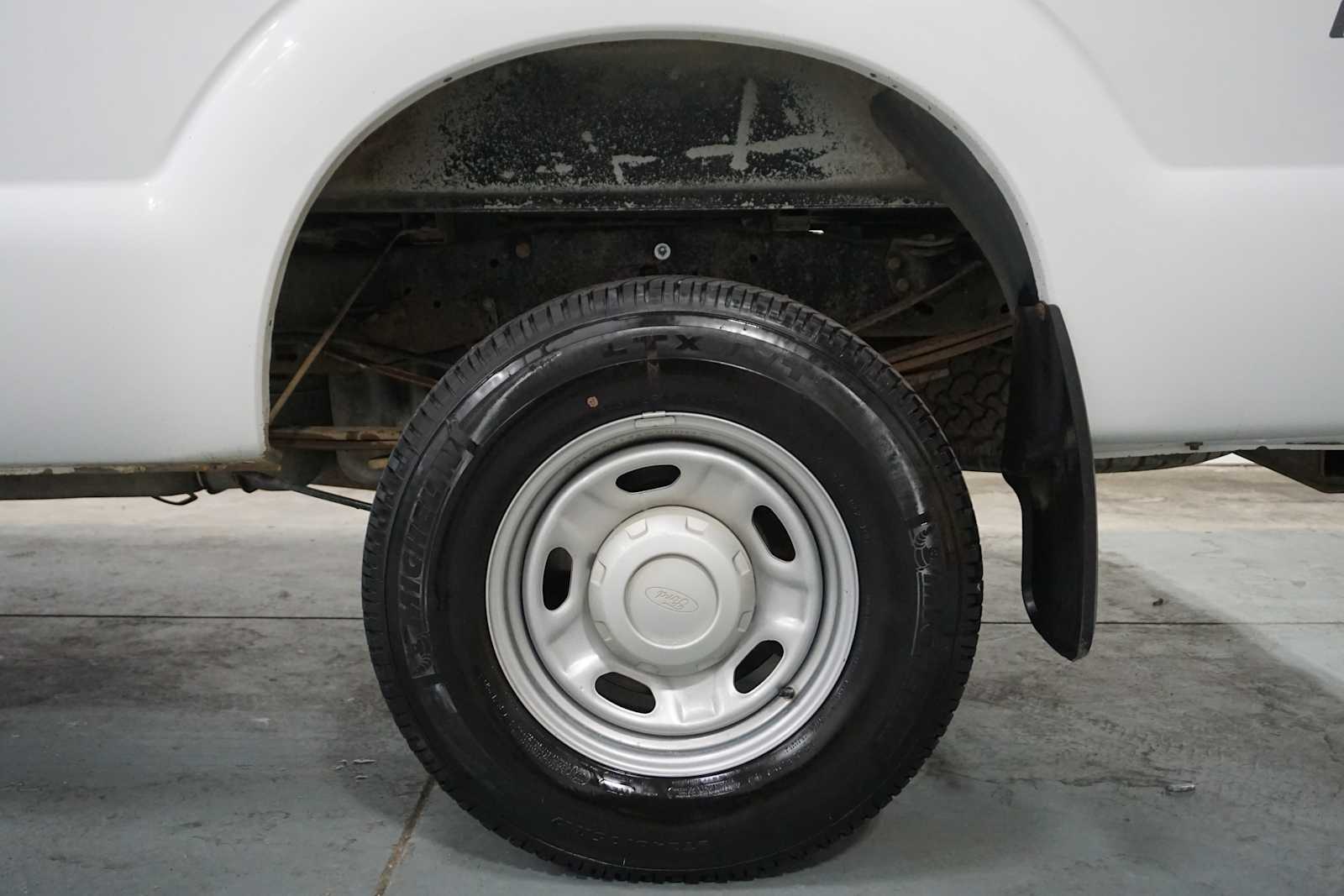 Thumbnail: 2013 Ford F-350 - 10