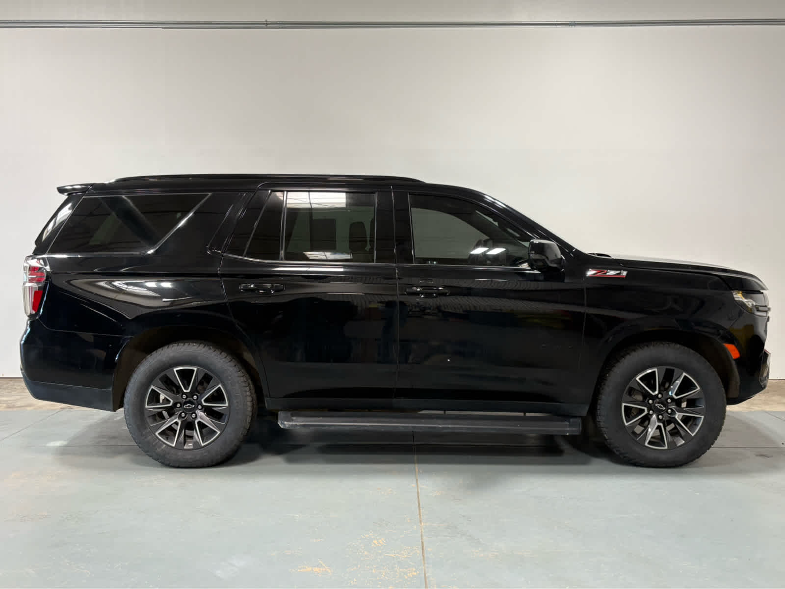 Thumbnail: 2021 Chevrolet Tahoe - 6