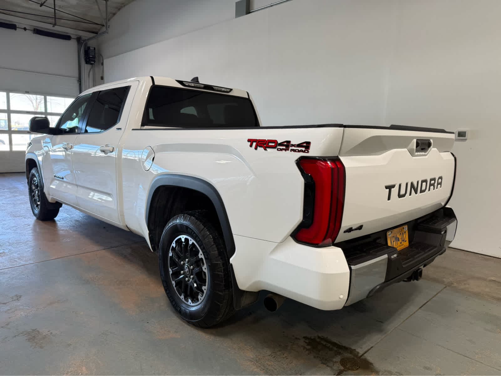 Thumbnail: 2025 Toyota Tundra - 3
