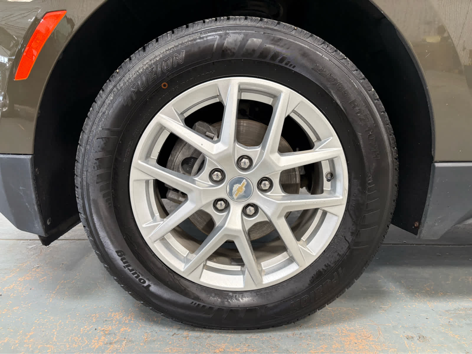 Thumbnail: 2023 Chevrolet Equinox - 11