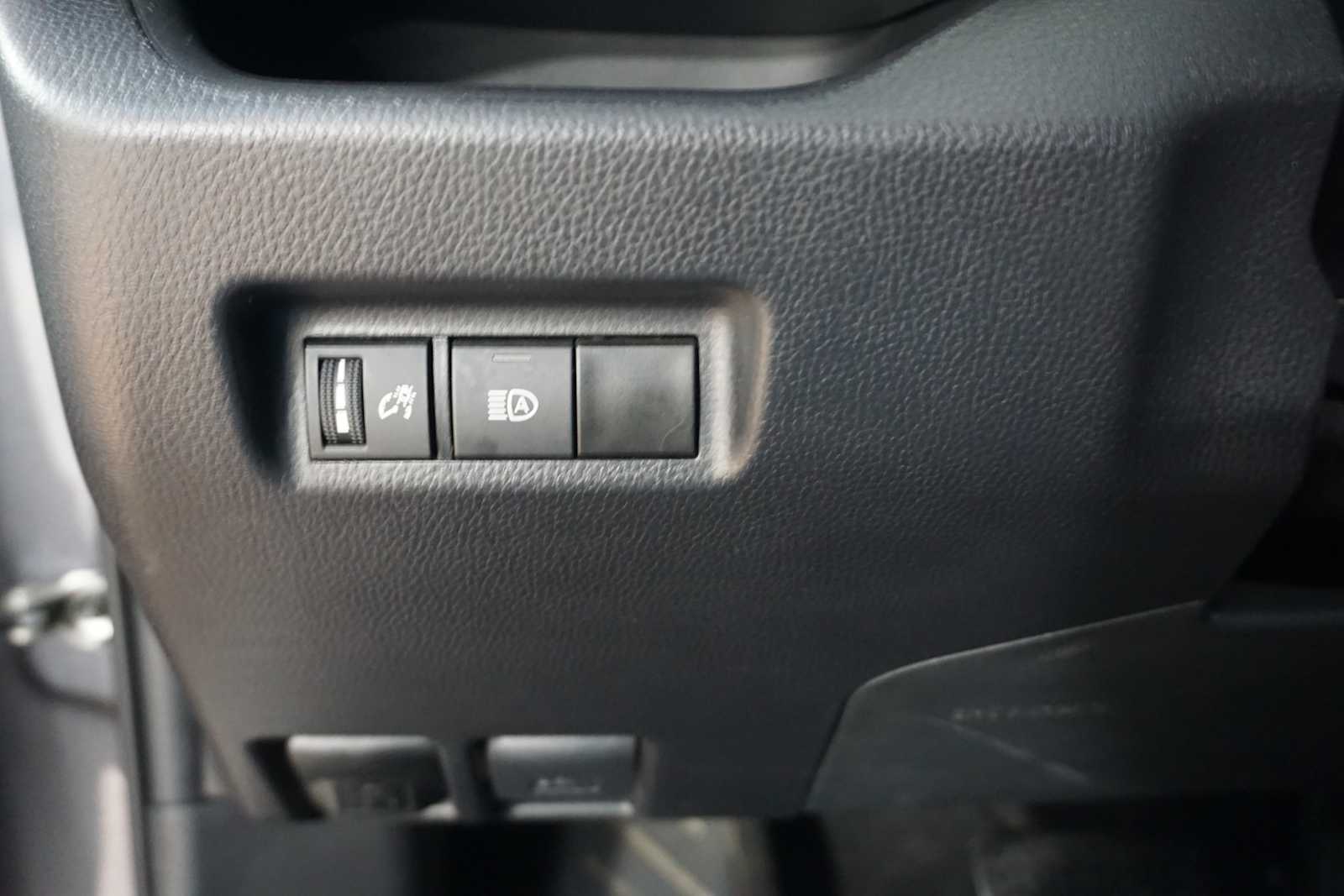 Thumbnail: 2024 Toyota RAV4 - 24