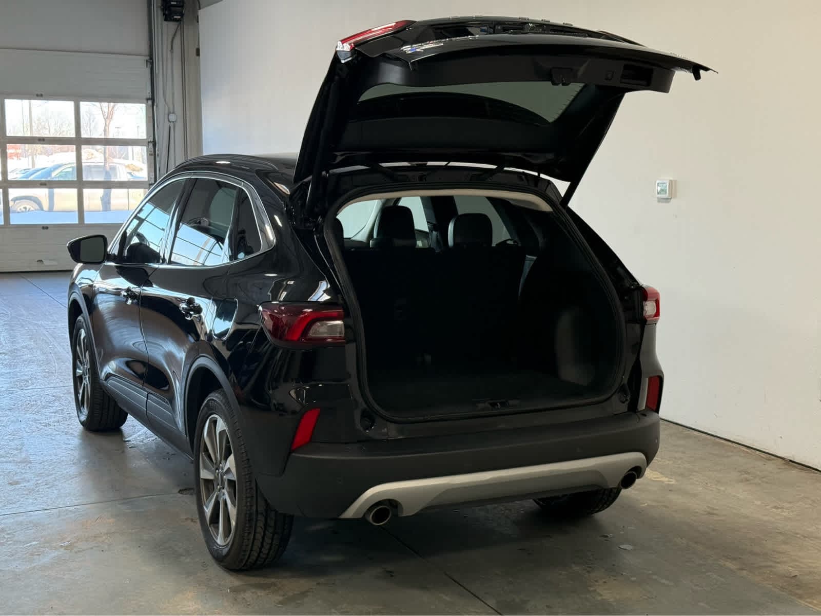 Thumbnail: 2025 Ford Escape - 4