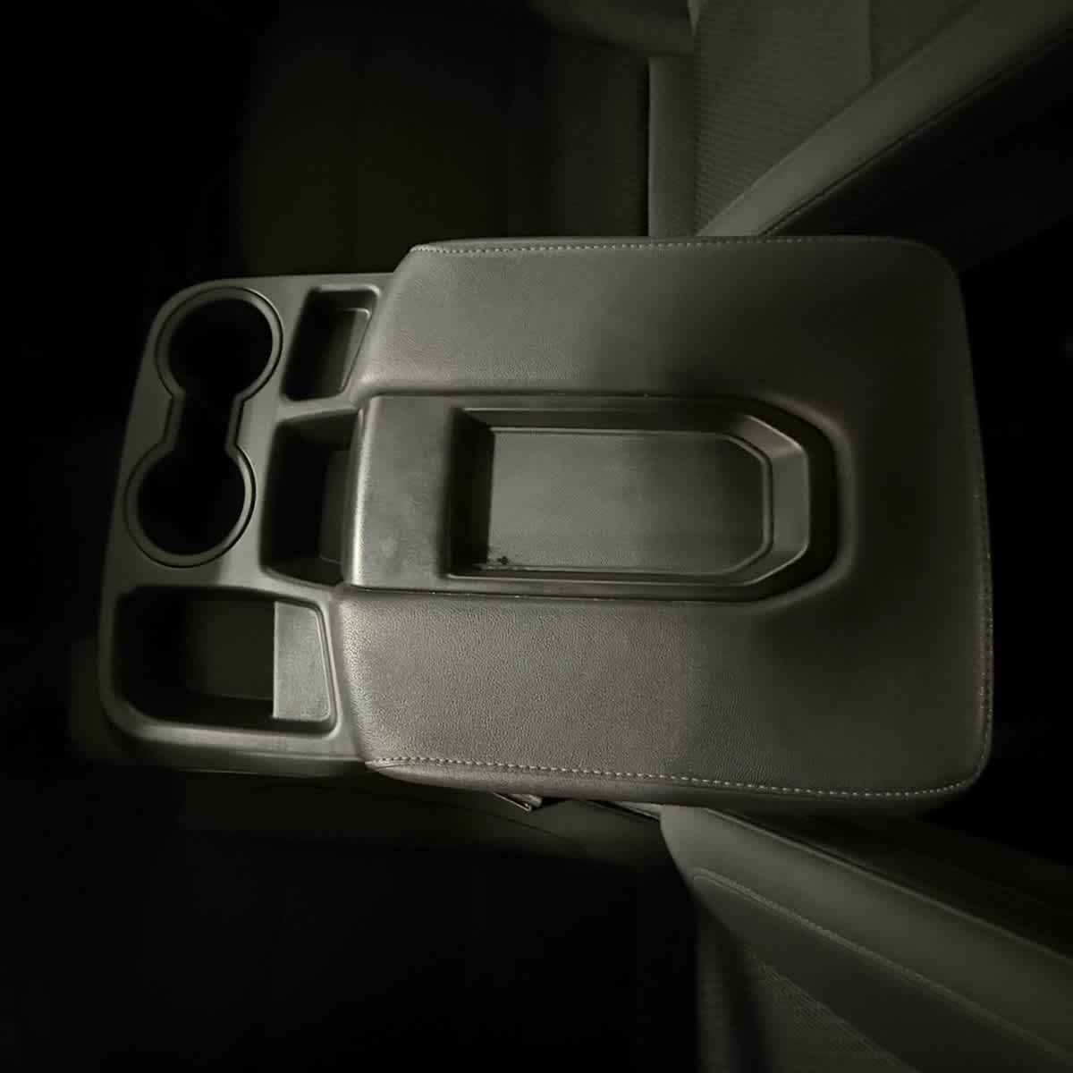 Thumbnail: 2024 GMC Sierra 2500 - 18