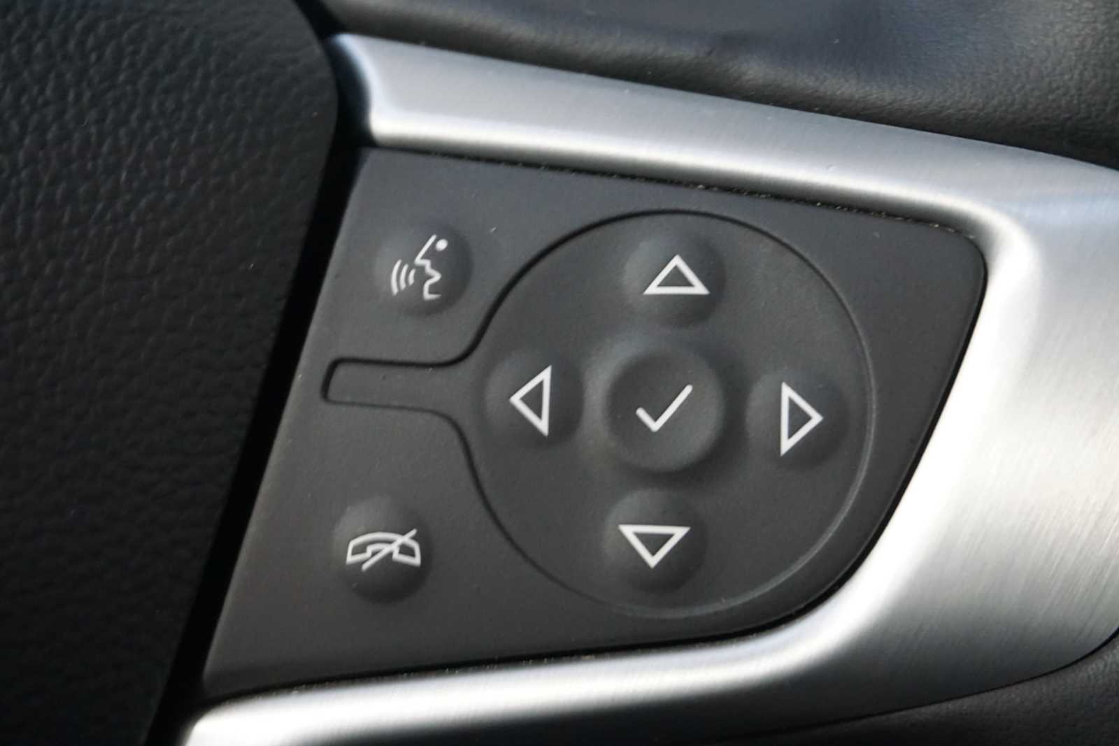 Thumbnail: 2023 GMC Acadia - 24