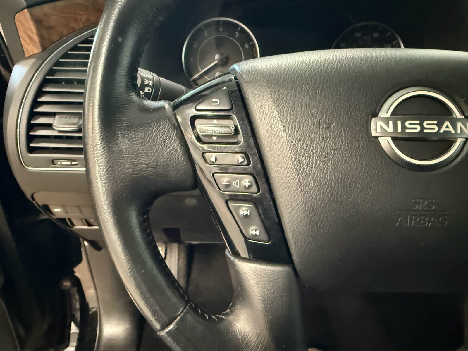 Thumbnail: 2022 Nissan Armada - 19