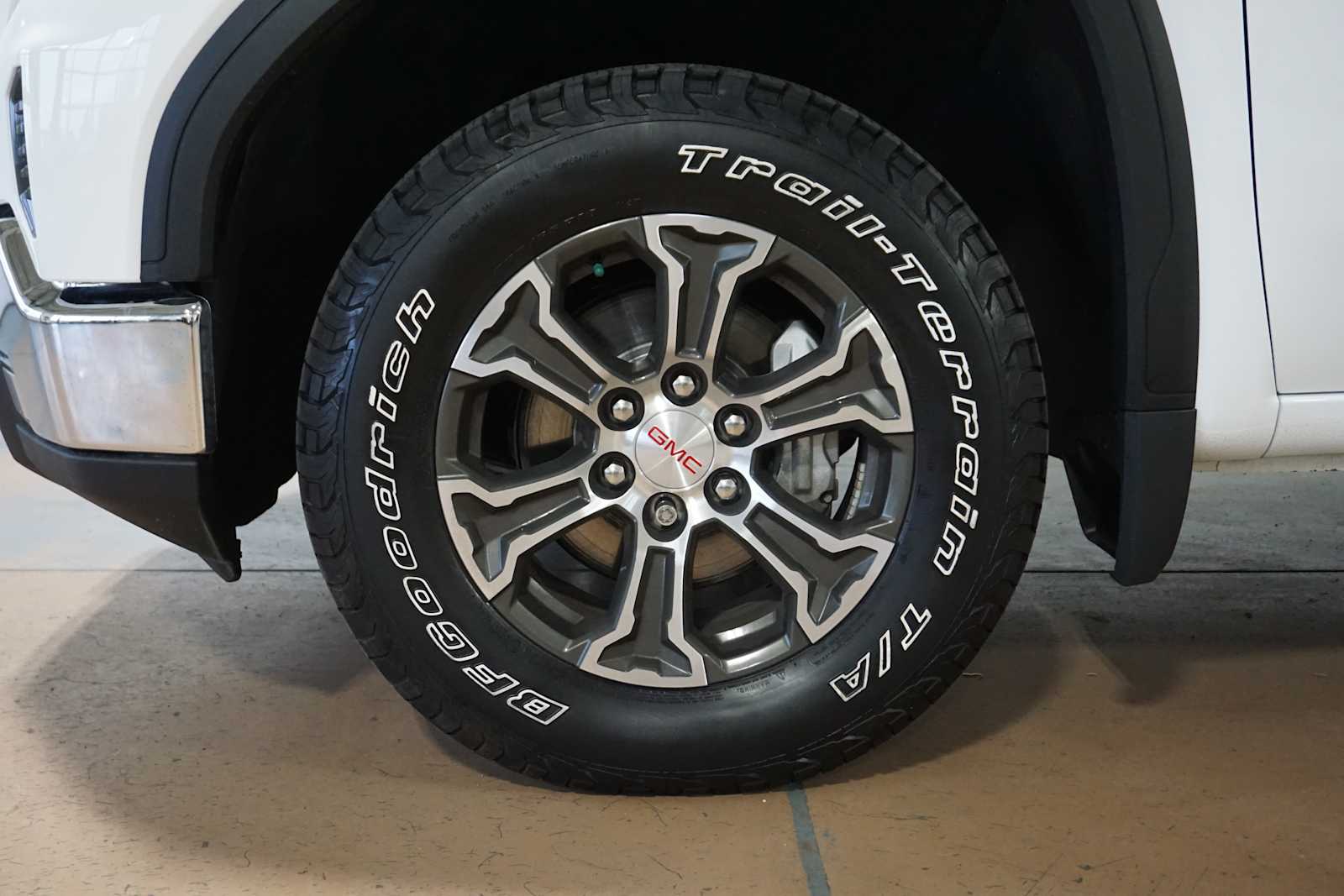 Thumbnail: 2022 GMC Sierra 1500 - 8