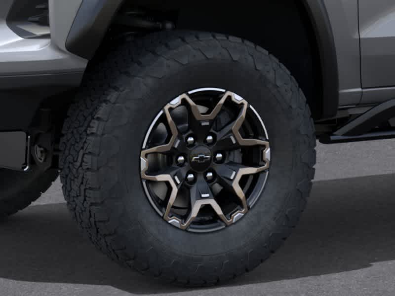 Thumbnail: 2026 Chevrolet Colorado - 9