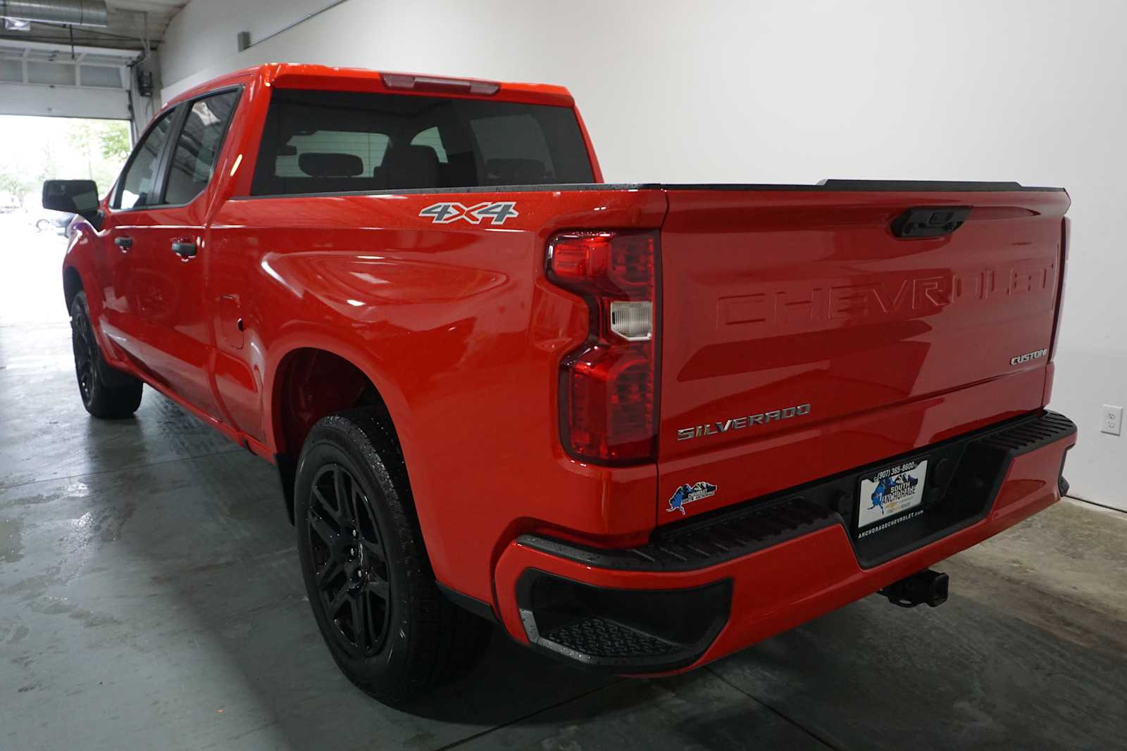 Thumbnail: 2024 Chevrolet Silverado 1500 - 4