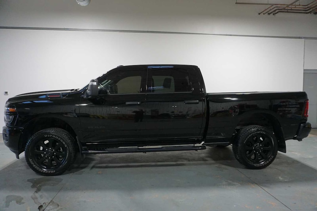 Used 2025 Ram 2500 Big Horn Truck Crew Cab