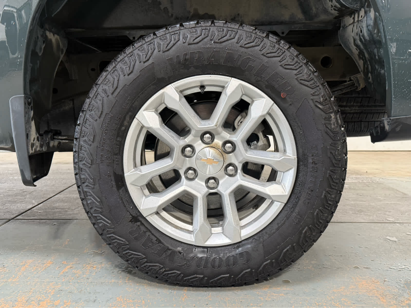 Thumbnail: 2025 Chevrolet Silverado 1500 - 9