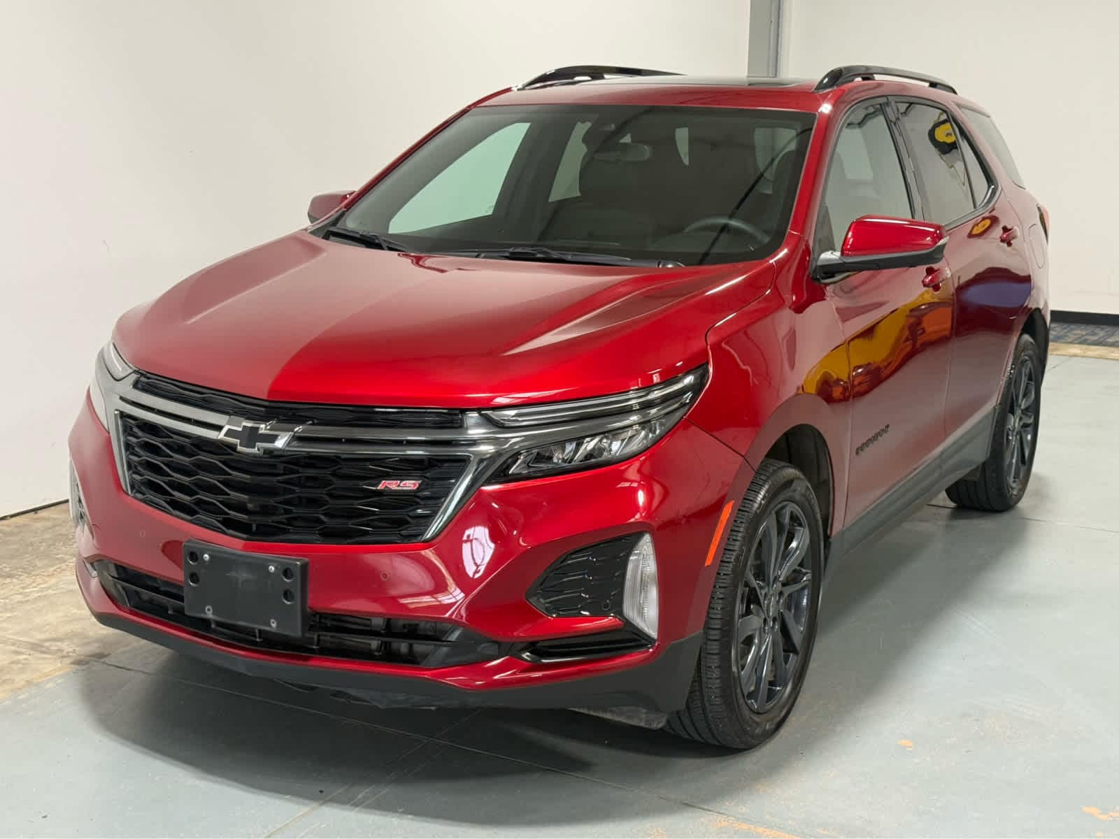 Thumbnail: 2022 Chevrolet Equinox - 1