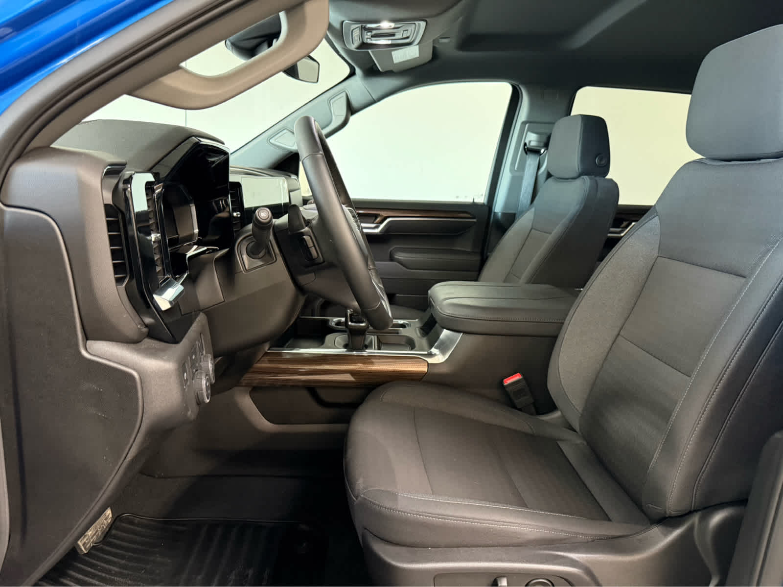 Thumbnail: 2025 Chevrolet Silverado 1500 - 14